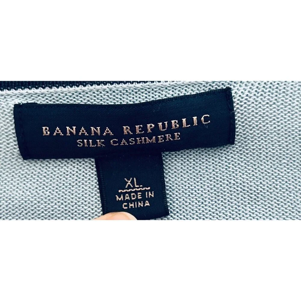 Banana Republic Silk Cashmere Sweater V-Neck Pullover Size XL